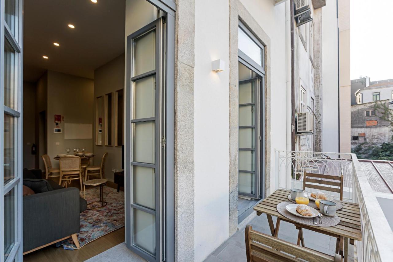 Apartamento 31 Janeiro 157 - Stylish 1br W/ Ac & Balcony By Lovelystay *